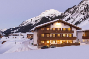 Отель Hotel-Pension Bianca, Лех-На-Арльберге